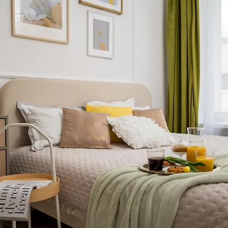 Oasis Charming Loft In A Historic Tenement House 900 M From Station