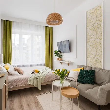 דירה Oasis Charming Loft In A Historic Tenement House 900 M From Station *