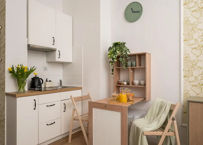 شقة Oasis Charming Loft In A Historic Tenement House 900 M From Station *