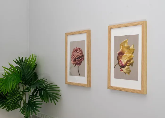 Oasis Charming Loft In A Historic Tenement House 900 M From Station * وارسو