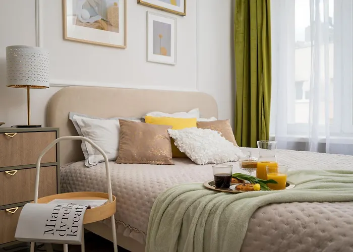 Oasis Charming Loft In A Historic Tenement House 900 M From Station