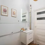 Oasis Charming Loft In A Historic Tenement House 900 M From Station